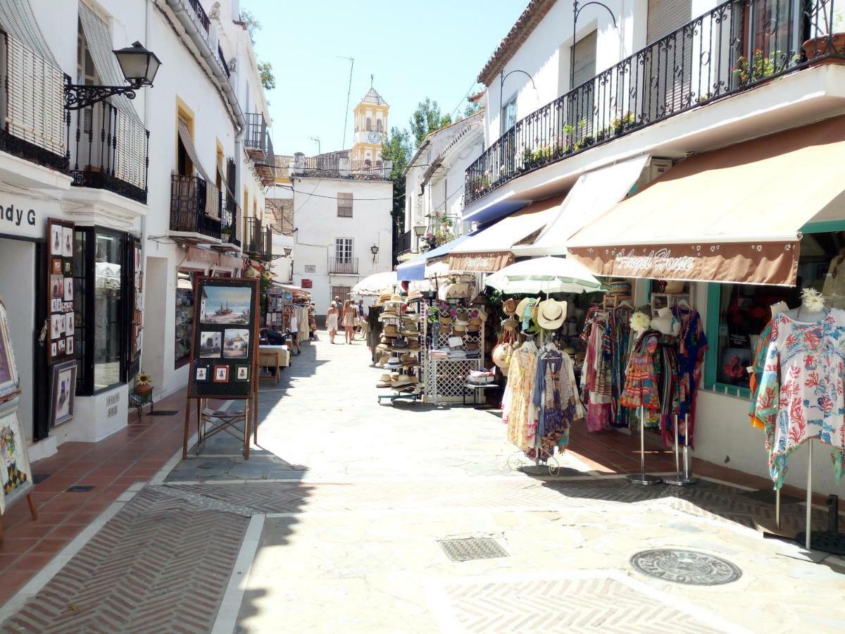Atico Luminoso Centro Marbella Apartment Bagian luar foto